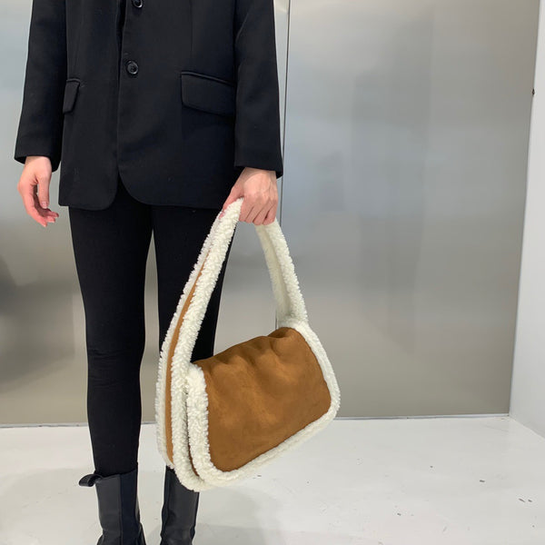 Sac à main en cuir nubuck