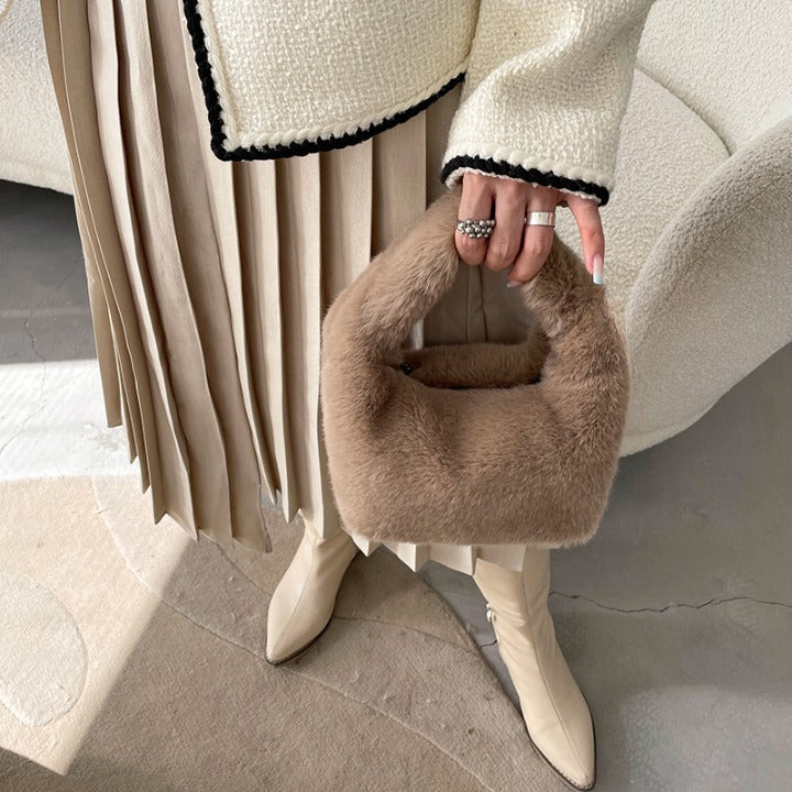 Sac à main en peluche